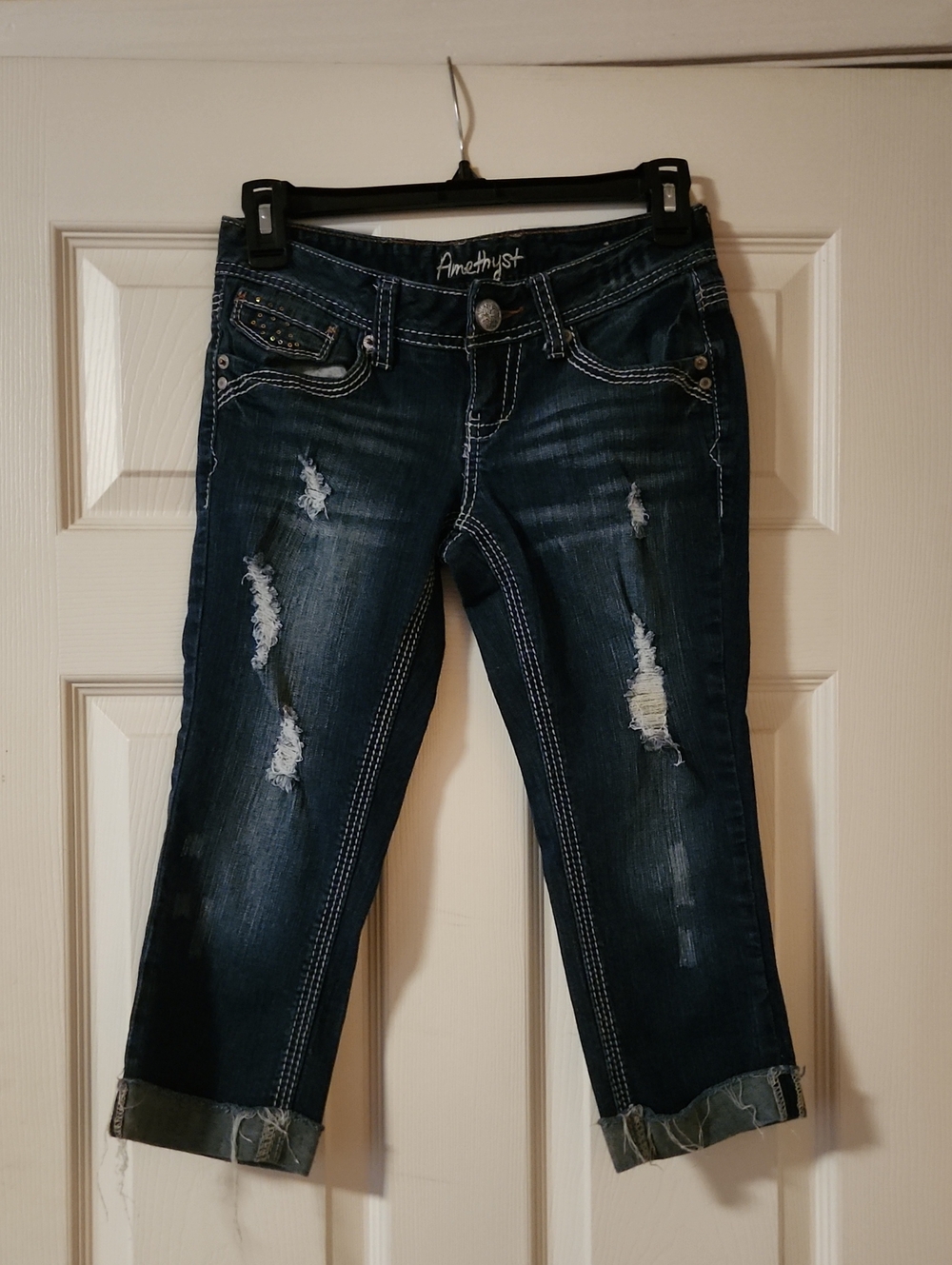 Amethyst Jeans Dark Blue Distressed Cropped Jeans/Capris Size 1
